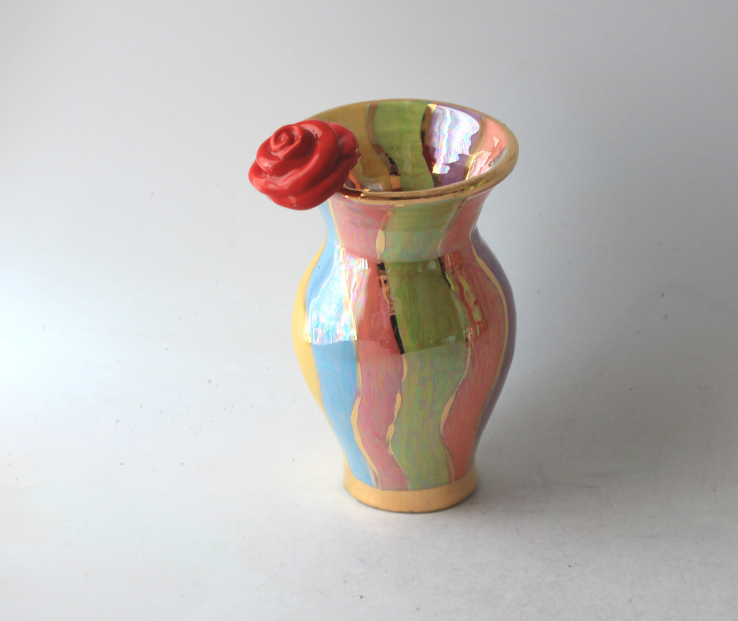 Tiny Vase Wavy Pastel Stripe