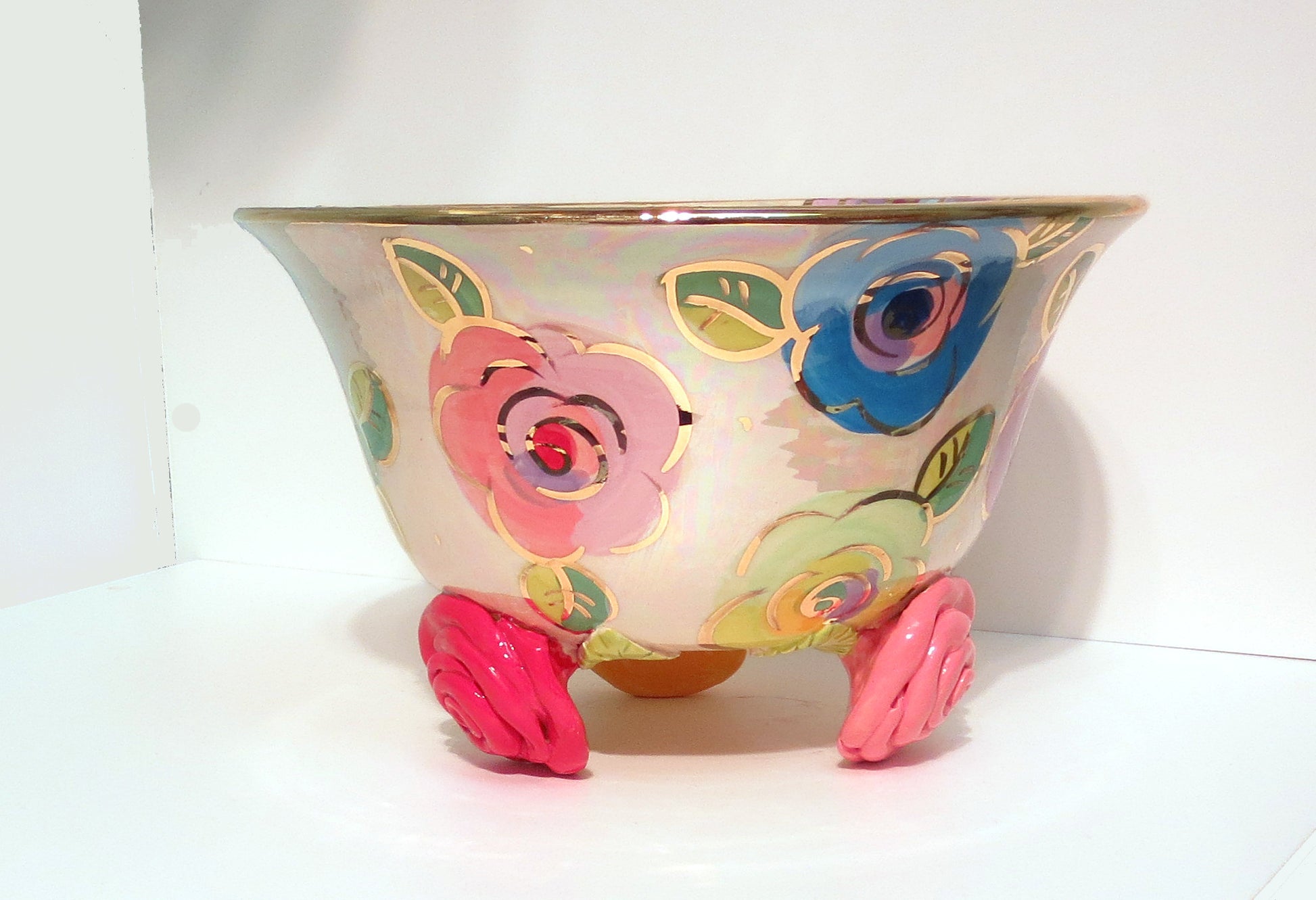 Rose Footed Salad Bowl "Mixed Pale Roses" - MaryRoseYoung