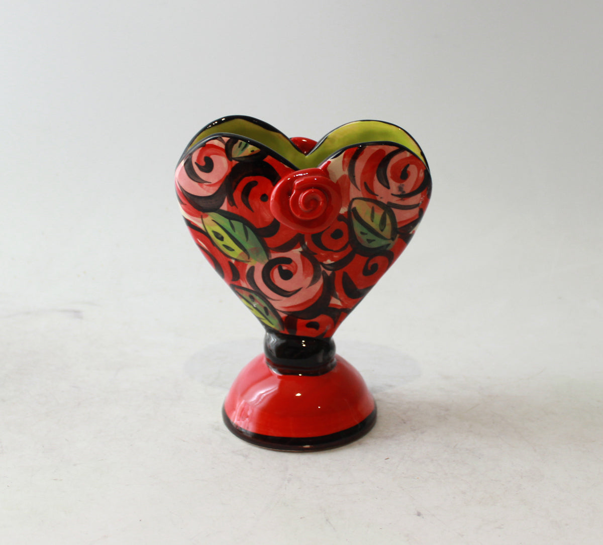 Baby Heart Vase in Red Rosebush