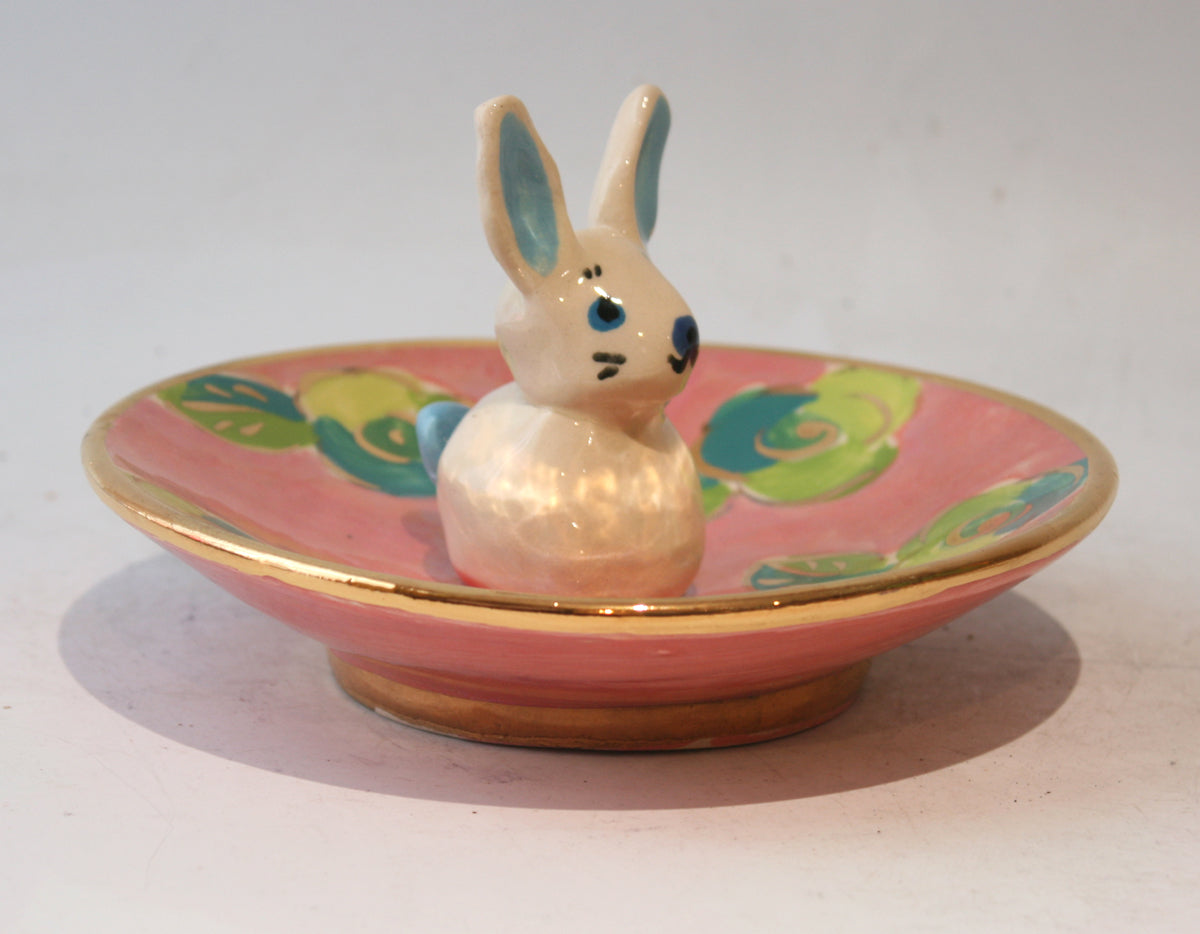 Saucer with Rabbit in Gold New Rose on Pink