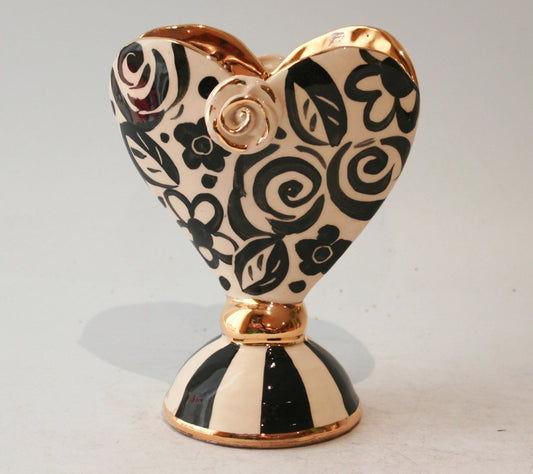 Baby Heart Vase in Black and White Blooms