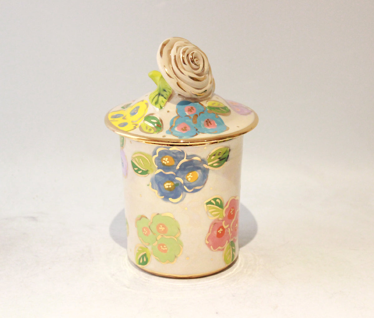 Medium Rose Lidded Tea Caddy in Petit Fleur