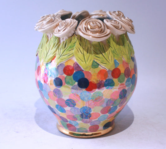Large Rose Encrusted Cauldron Vase in Buble