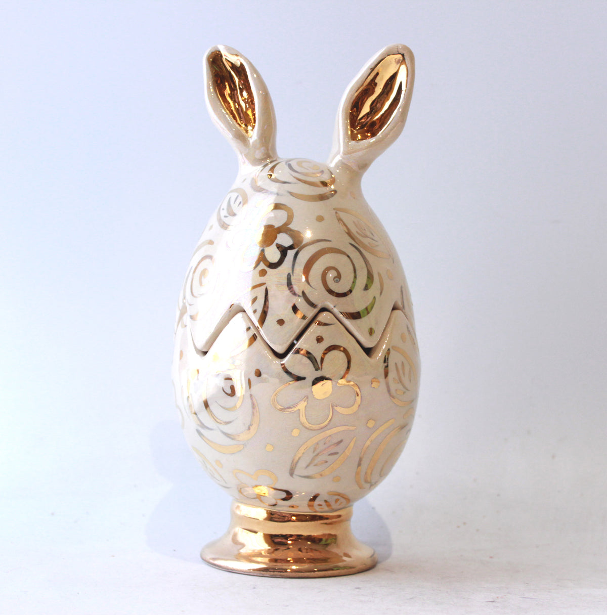 Easter Egg with Ears in Gold Blooms