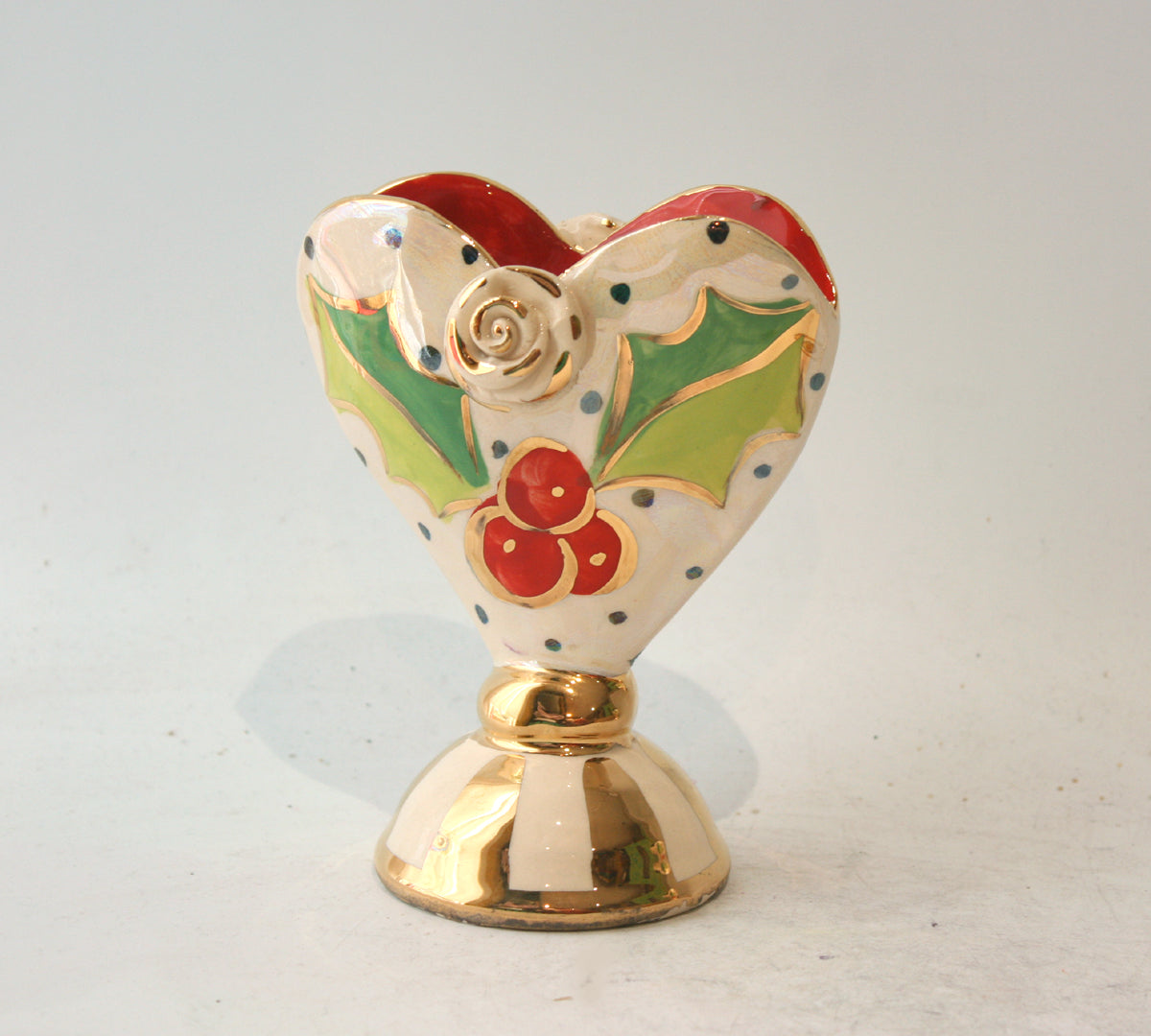 Baby Heart Vase in Holly