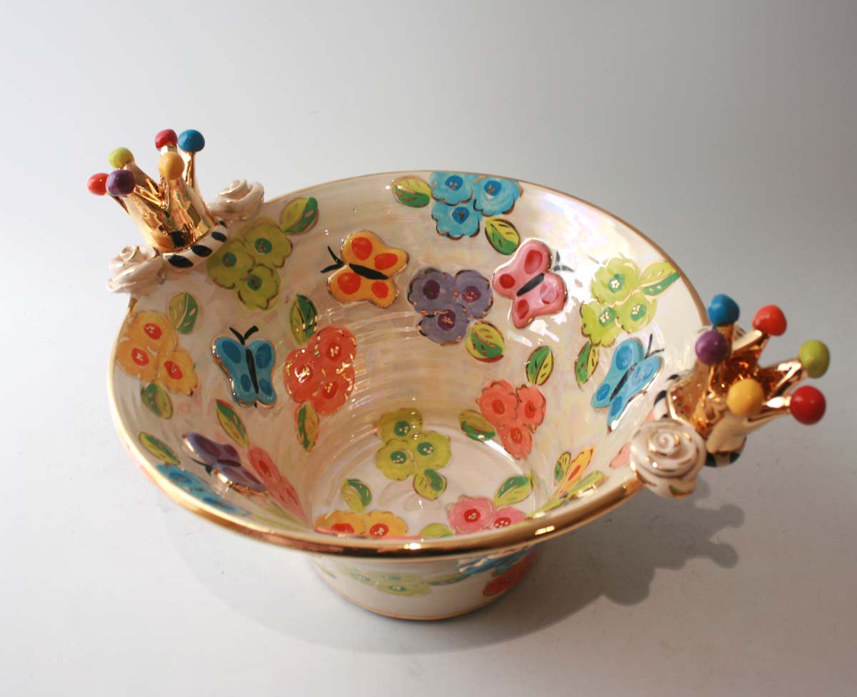 Medium Crown Edged Serving Bowl in Petit Fleur with Butterflies