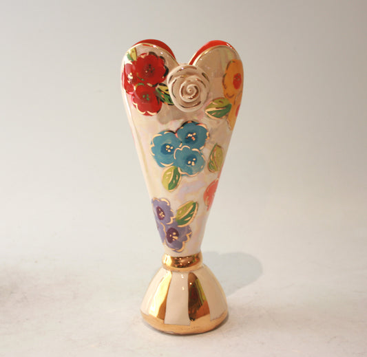 Tiny Heart Vase in Petit Fleur