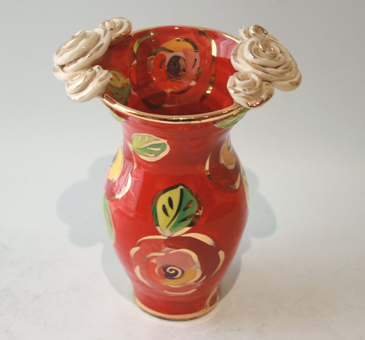 Small Rose Edged Vase in Gold New Rose on Red