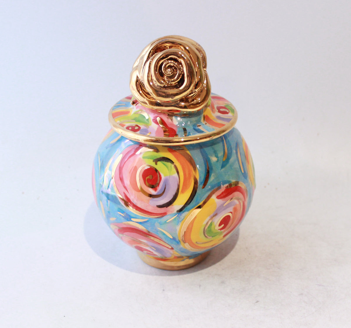 Small Round Rose Lidded Tea Caddy in Swirls