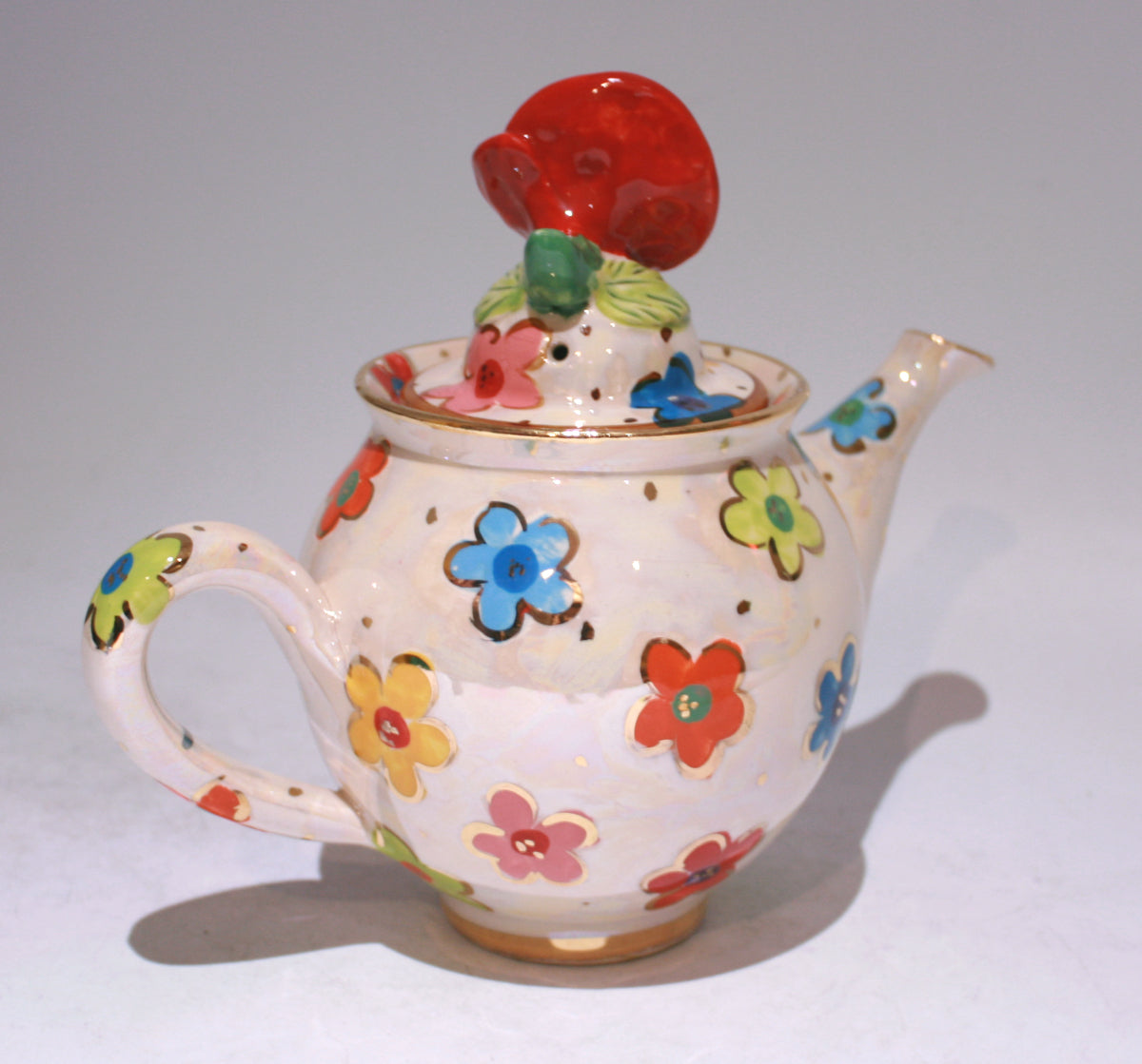 Tiny Rose Lidded Teapot In Daisy