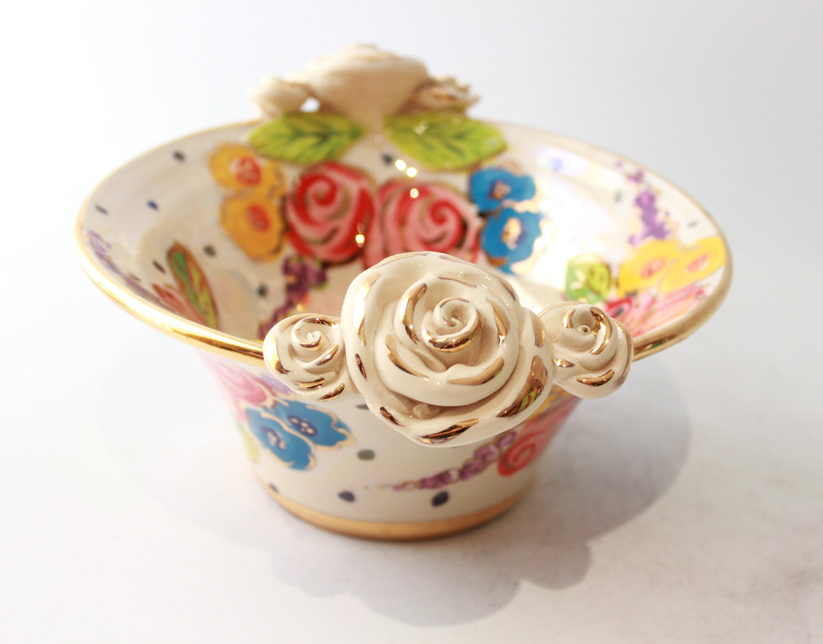 Small Rose Edged Serving Bowl in Vintage Floral