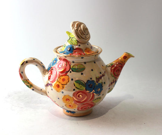 Medium Rose Lidded Teapot in Vintage Floral